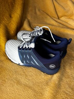 Timberland PRO Navy Blue and White Work Sneakers NWOT SIZE 5.5 W